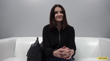 Amateur Brunette Nude