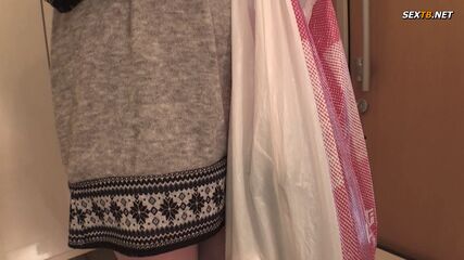 Amateur Women Naked MILF Cleaners